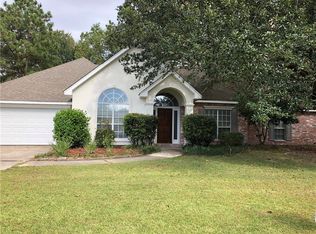1373 Fairfield Dr, Mandeville, LA 70448
