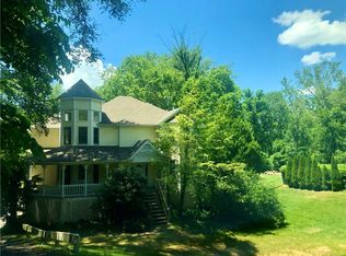 10460 Spring Mill Rd, Indianapolis, IN 46290