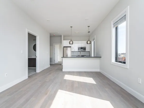 ONE52 - Luxury Apartments, 152 Liverpool St Unit 305, Boston, MA 02128