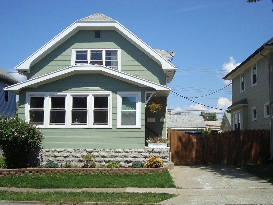 1st image of 172 Villa Ave