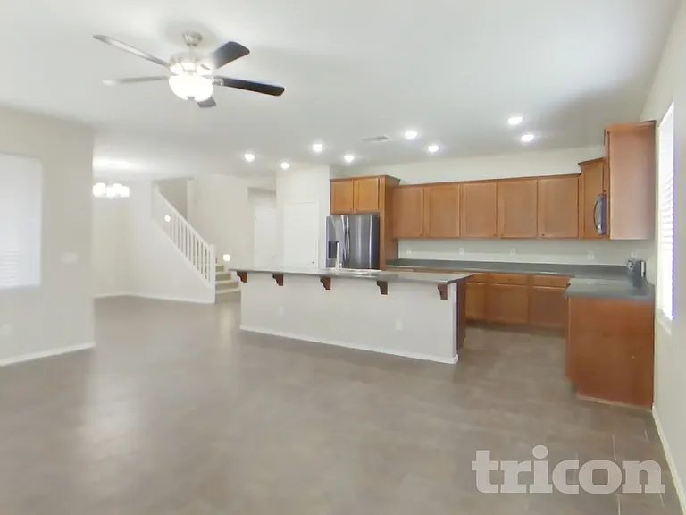 4930 E Del Rio Dr — Photo 6