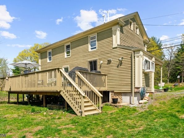 247 Cokesbury Rd, Clinton Twp., NJ 08833