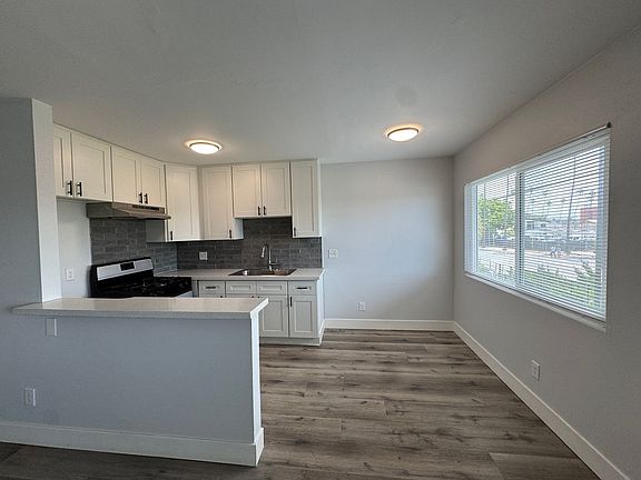 2nd image of 203 W Opp St #8