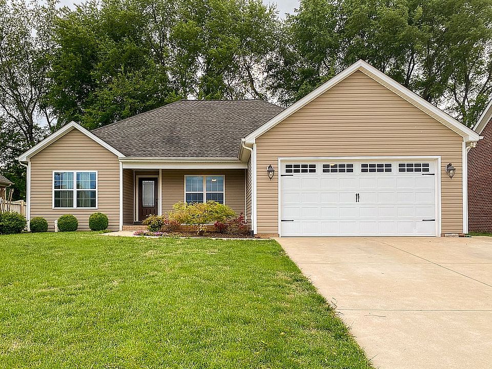1st image of 3704 Woodbridge Ln