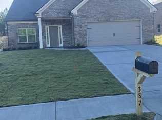 387 Panhandle Pl #42, Hampton, GA 30228