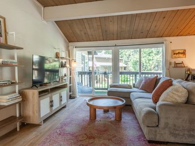 2290 Sierra Nevada Rd APT 51, Mammoth Lakes, CA, 93546