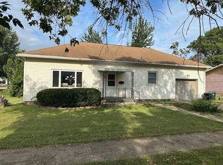 519 2nd St, Deshler, NE 68340