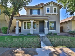 2863 S Arroyo Ln, Gilbert, AZ 85295