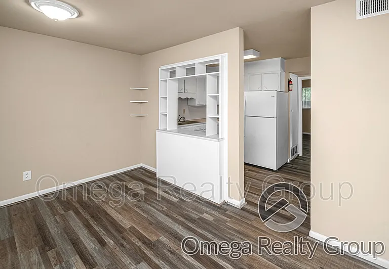 139 Foust Ct #135 — Photo 8