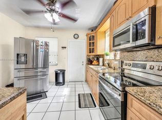 3430 SW 11th St #3430, Miami, FL 33135