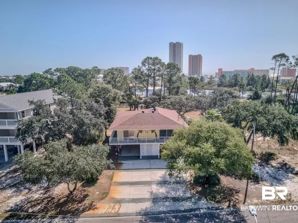 521 Windmill Ridge Rd, Gulf Shores, AL 36542