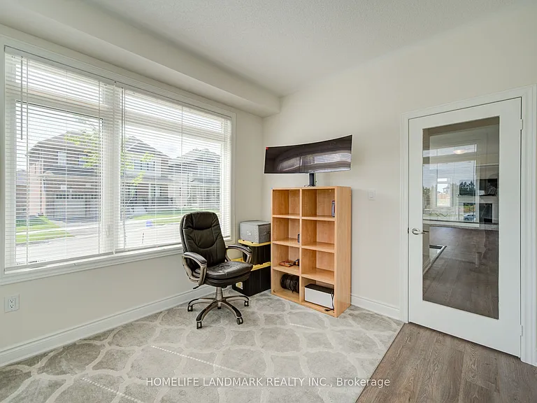 2151 Binbrook Dr — Photo 13