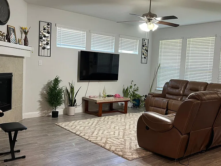 11012 Silver Falls Ct — Photo 4