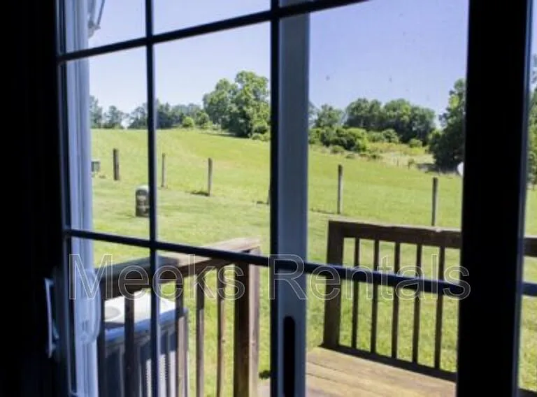 50 Mill Rd #50 — Photo 9