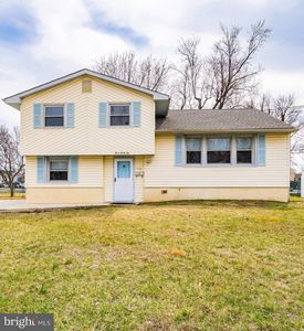 332 Lincoln Ave, Edgewater Park, NJ, 08010