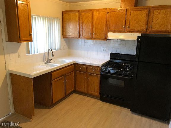 2nd image of 4321 Inglewood Blvd APT 1