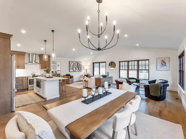 46 Sandwich Rd #22, Plymouth, MA 02360