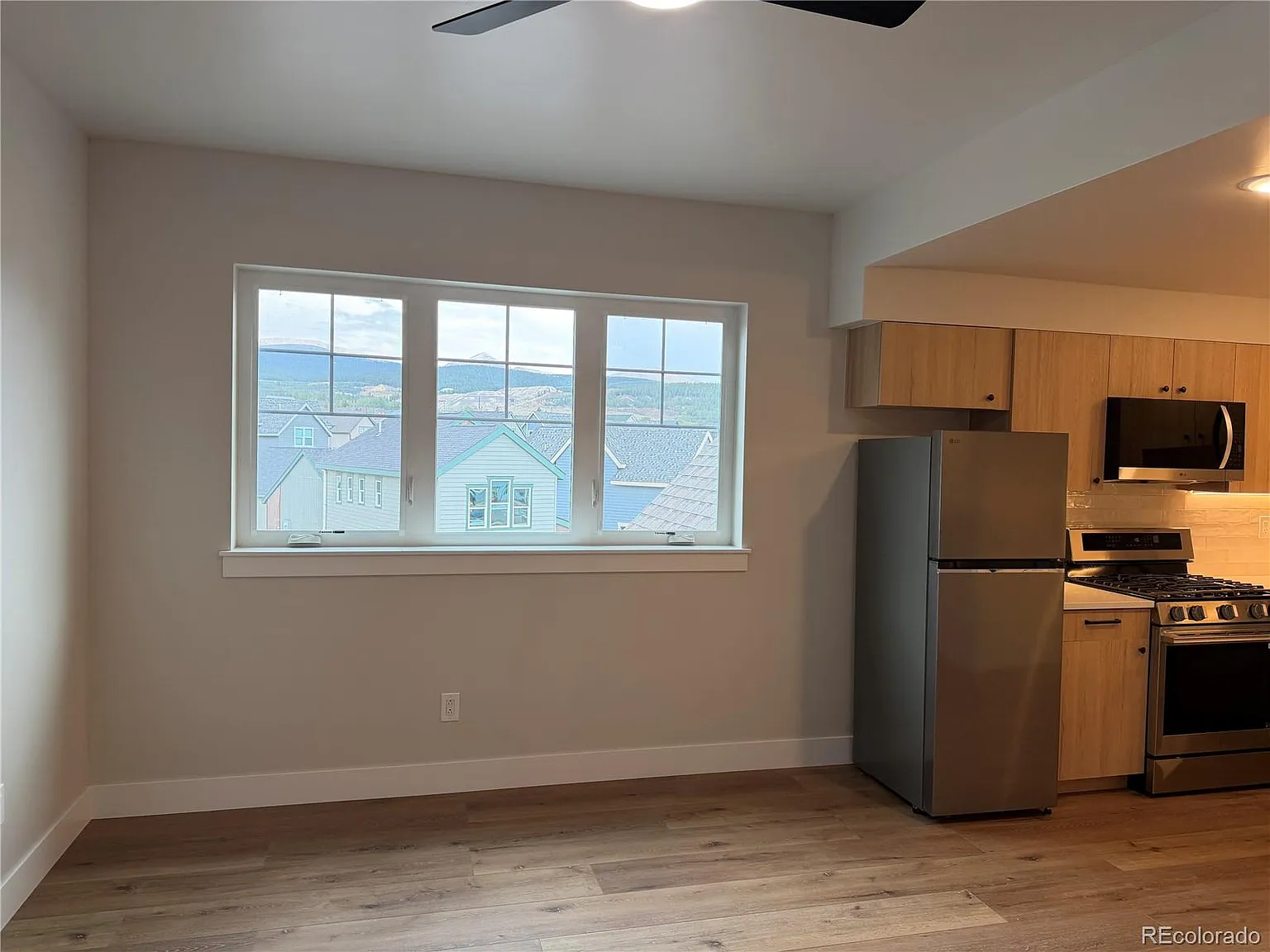 309 Grand Review Drive - 301 — Photo 3