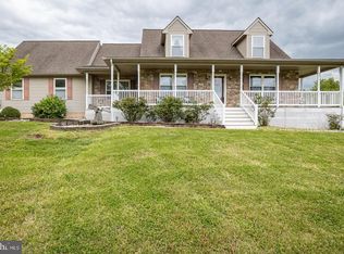 1085 Little Elk Creek Rd, Oxford, PA 19363