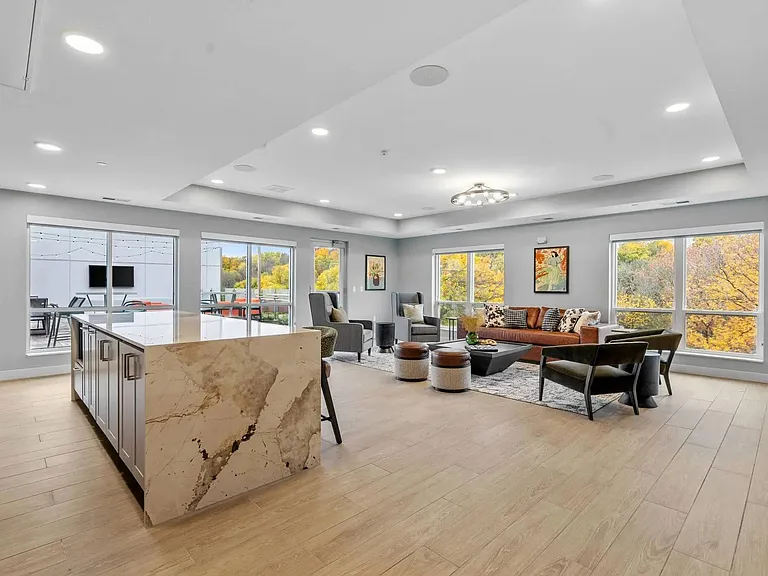 The Aurilla Apartments — Photo 43