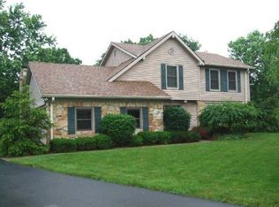 8408 Castlebrook Dr, Indianapolis, IN