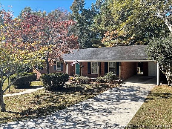 3rd image of 256 Westwood Dr