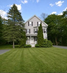 87 Lakeside Ave, Lakeville, MA, 02347