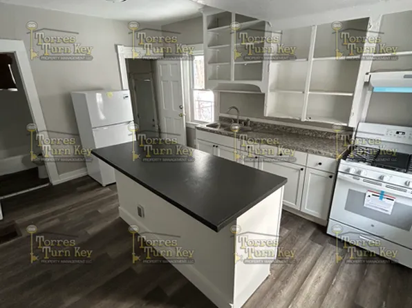 124 7th St, Rochester, NY 14609