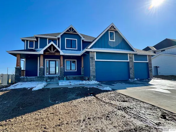 7509 Swallowtail St, Omaha, NE 68046