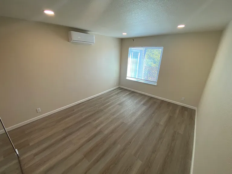 1455 N Camino Alto #332 — Photo 11