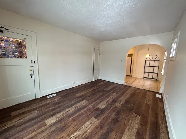 157 Ramsdell Ave APT 2, Buffalo, NY 14216
