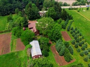 1571 Deep Lake Rd, Antioch, IL 60002