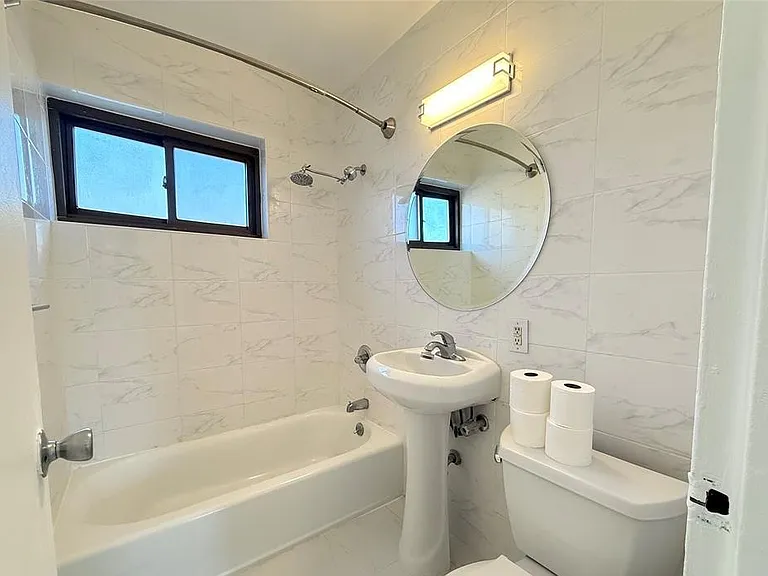3071 Edwin Ave #1B — Photo 16