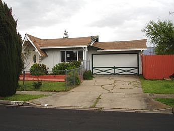 1st image of 1572 Glazier Dr