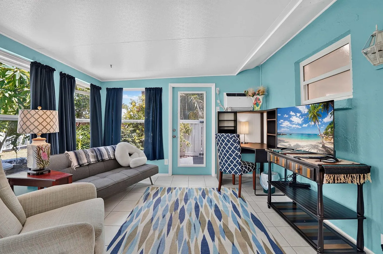 3 bed, 3.0 bath, $4,019 — Photo 4