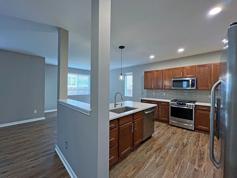 16926 SE 262nd St — Photo 9