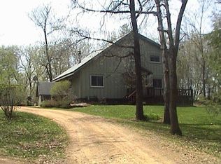 985 80th Ave, Roberts, WI 54023