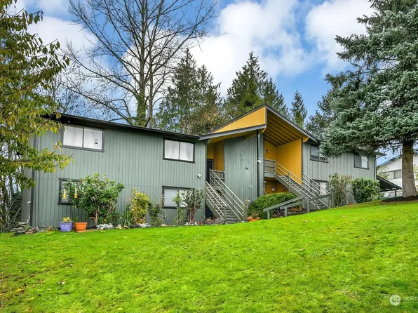 915 E 3rd Street, Arlington, WA 98223