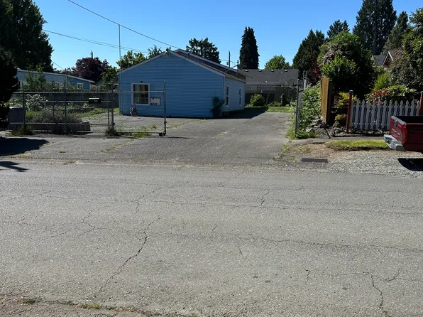 8419 S 116th St, Seattle, WA 98178