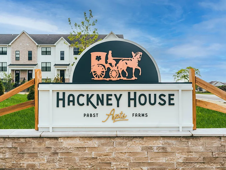 Hackney House Apartments — Photo 13