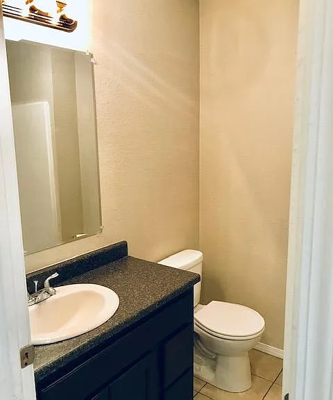 2601 S Picher Ave — Photo 5
