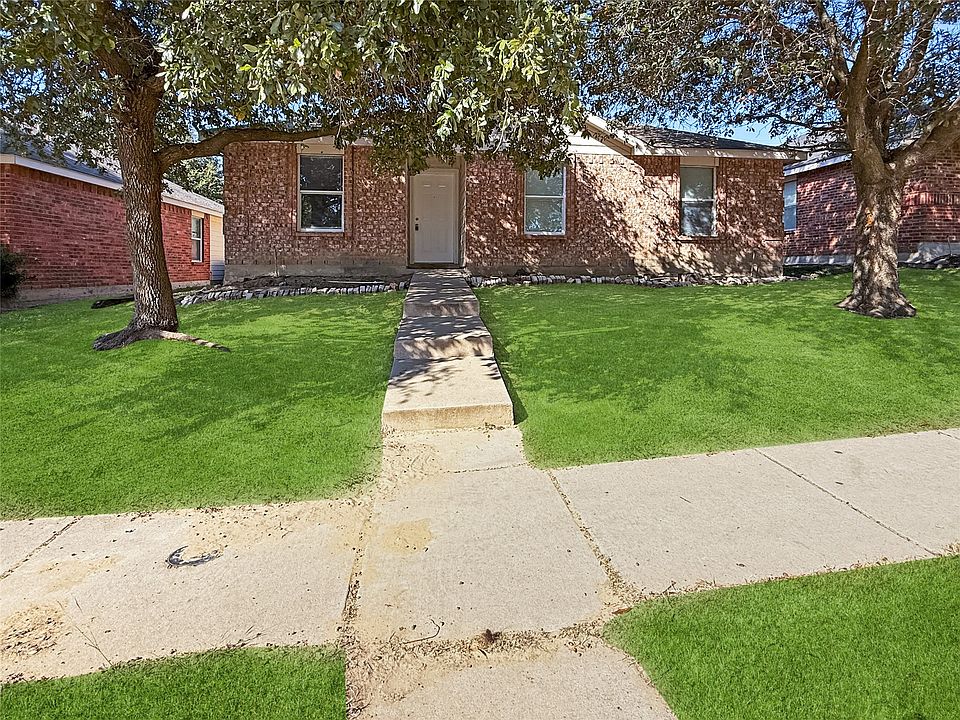 1st image of 745 Grambling Dr