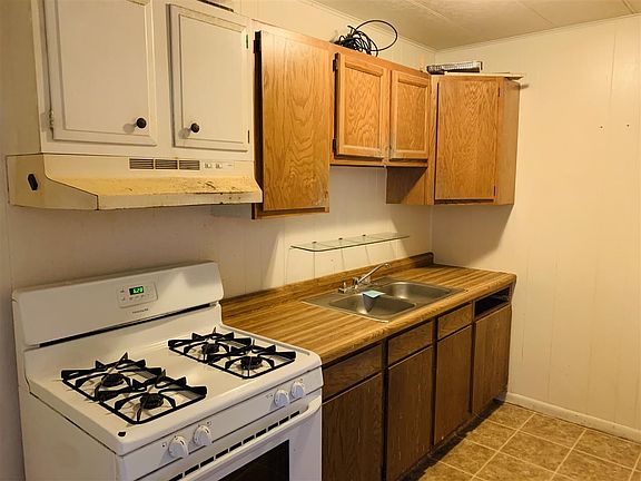 2nd image of 150 W May St #152