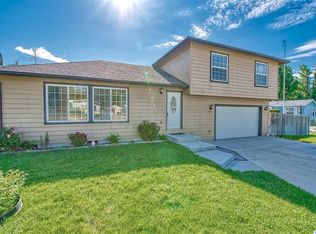 414 7th St, Benton City, WA 99320