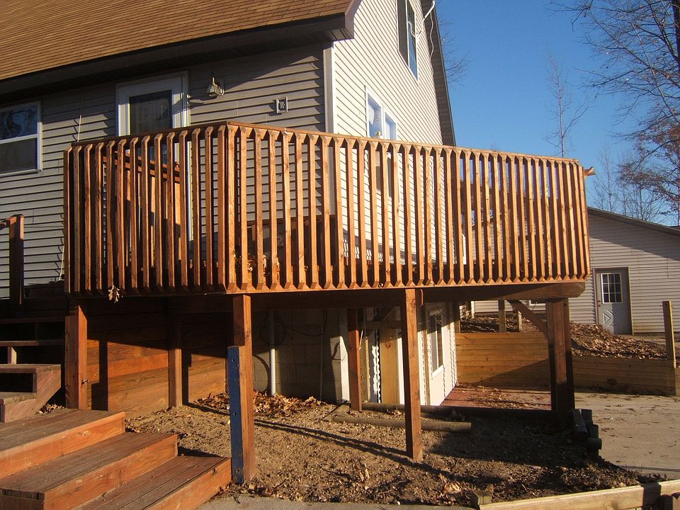 1st image of 1104 Queensway Dr