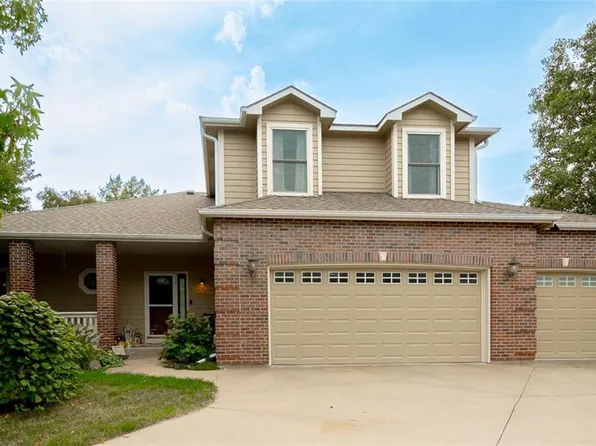 1342 S Redbud St, Ottawa, KS 66067