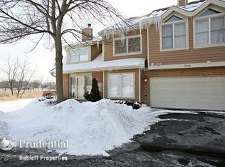 7931 Stewart Dr #15-3, Darien, IL