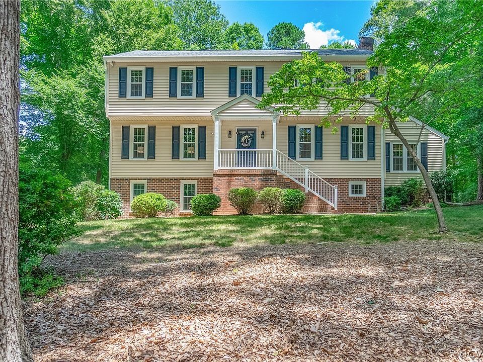 1st image of 12129 Wexwood Dr