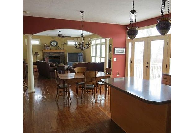 4th image of 253 Aberdeen Ct