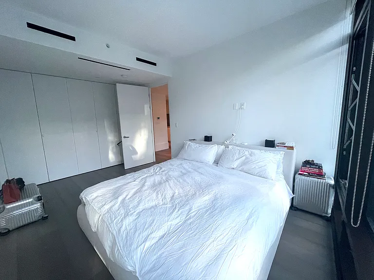 429 Kent Ave #536 — Photo 8